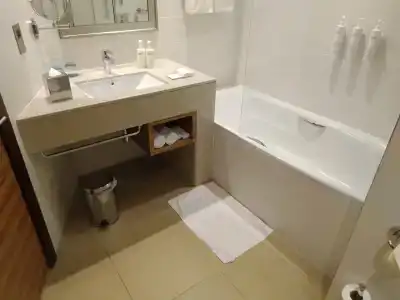 Courtyard by Marriott World Trade Center, Abu Dhabi - 81