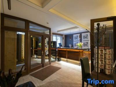 St. Peter's Boutique - 12