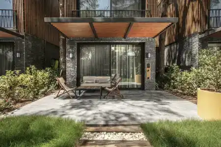 Unique Life Style - 86