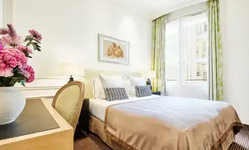 Grand Hôtel Du Palais Royal - 85