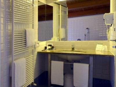 Mercure Ferrara - 80