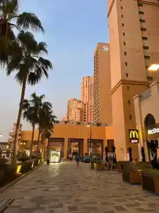 Ramada & Suites by Wyndham Dubai JBR - 32