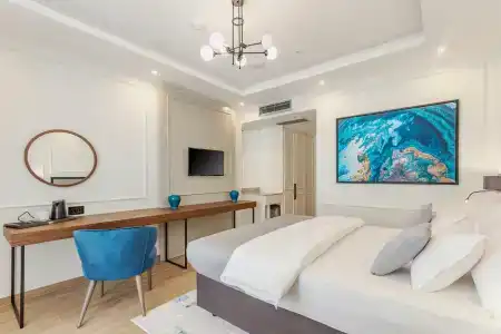 Boutique Momentum by Aycon - 72