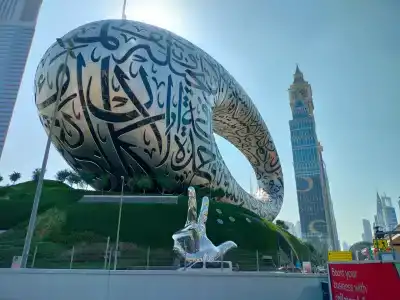 Novotel World Trade Centre Dubai - 5