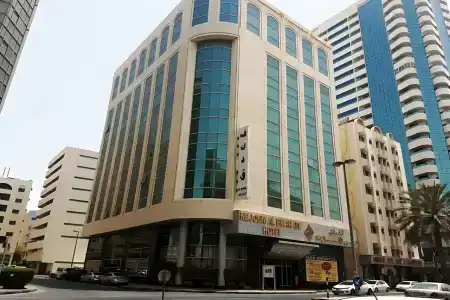 Nejoum Al Emarat - 37