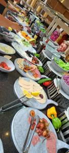 Charmillion Gardens Aquapark - 65