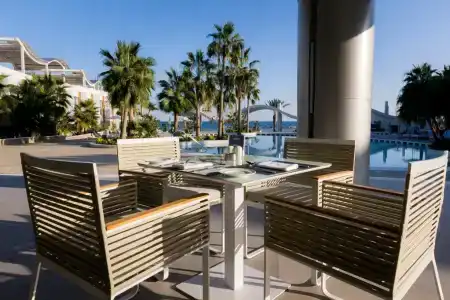 Radisson Beach Resort Larnaca - 79