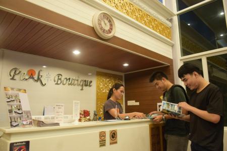 Peak Boutique City Krabi - 17