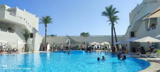 Reef Oasis Beach Aqua Park Resort - 78
