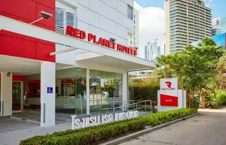 Red Planet Bangkok Asoke - SHA Extra Plus - 35