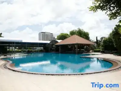 The Leela Resort & Spa Pattaya - 2