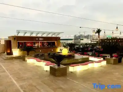 Media Rotana Dubai - 54