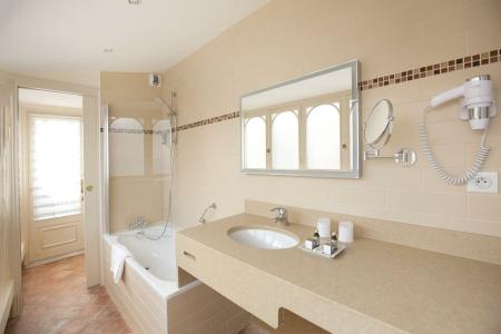 Relais Du Louvre - 77