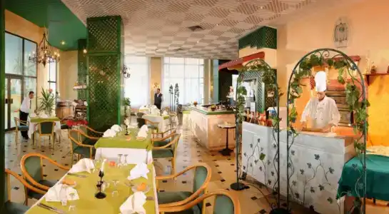 Riviera - Family and couples only - 45