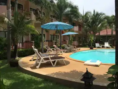Lanta Seafront Resort - 80