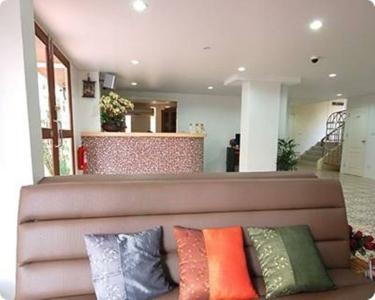 Roof View Place - 23