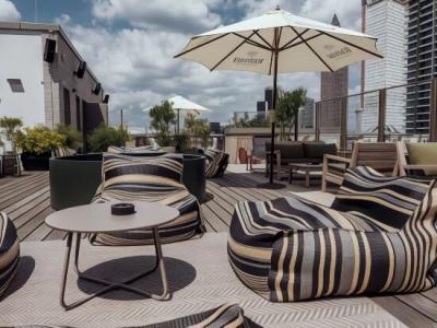 Gekko House Frankfurt, a Tribute Portfolio - 21