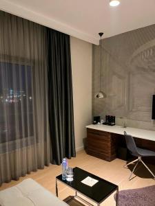 Hilton Belgrade - 64