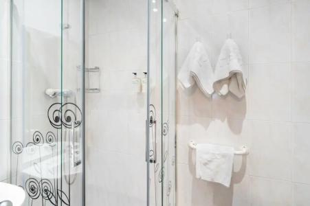 Hostal Ballesta - 4