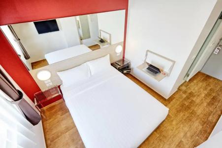 Red Planet Bangkok Asoke - SHA Extra Plus - 70
