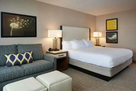 DoubleTree by Hilton Fresno Convention Center - 22