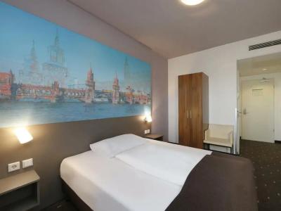 B&B Berlin City-Ost - 73