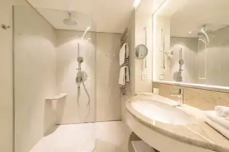 GRAND ELYSEE Hamburg - 70