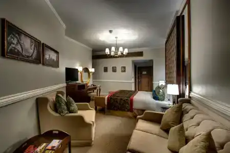  Dukes The Palm Dubai - 36