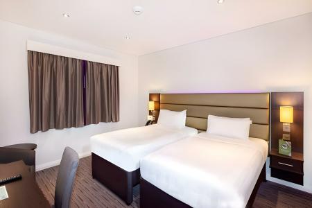 Premier Inn Dubai Al Jaddaf - 92