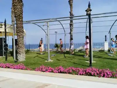 Emelda Sun Club - 21