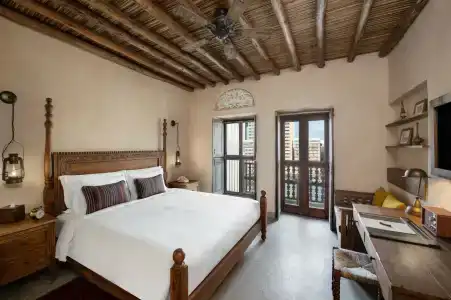 Al Seef Heritage Dubai, Curio Collection by Hilton - 3