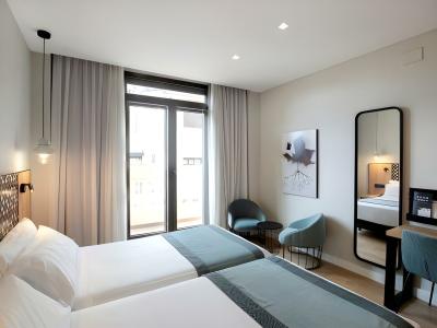 Catalonia Excelsior - 53