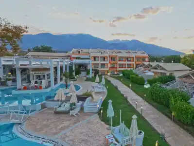 Litohoro Olympus Resort Villas & Spa - 8