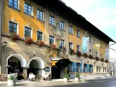 Atlas Grand
