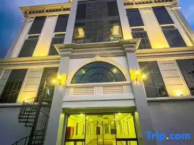 Huern Kan Thong - 53