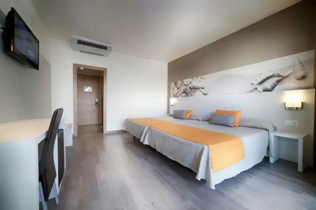 Ohtels Villa Dorada - 46