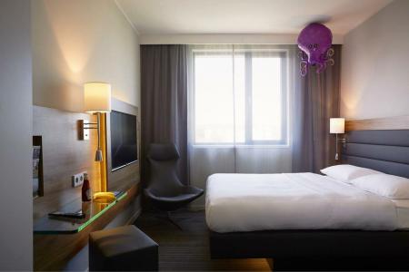 Moxy Frankfurt Airport - 54