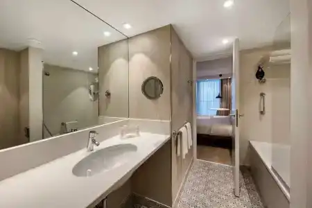 Radisson Blu Nice - 14