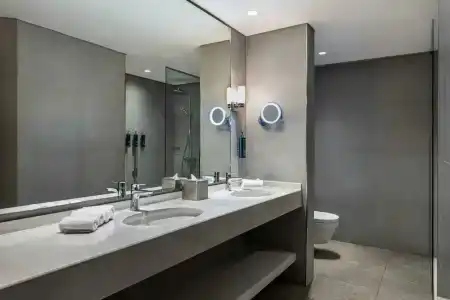 DoubleTree by Hilton Aqaba - 78