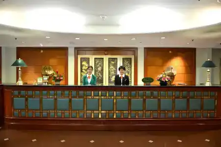Evergreen Laurel Bangkok - 38