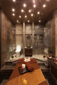 Grand 5 & Plaza Sukhumvit Bangkok - SHA Extra Plus Certified - 60