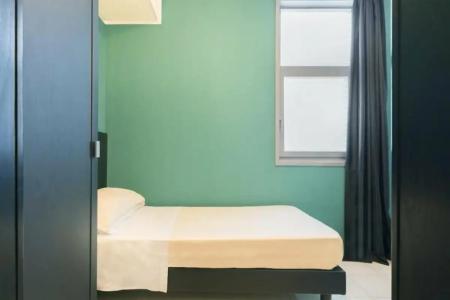 Executive Business - 85