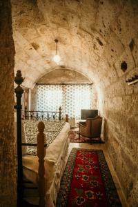 Village Cave House - 74