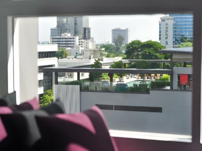 Arize Sukhumvit - 85