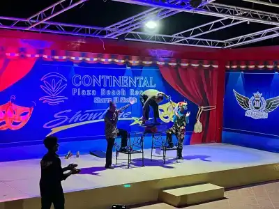 Continental Plaza Beach Resort - 89