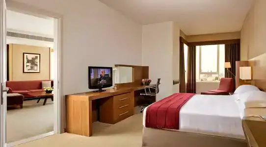 Jumeira Rotana - 6