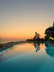 Elite Luxury Suite & Spa - 15