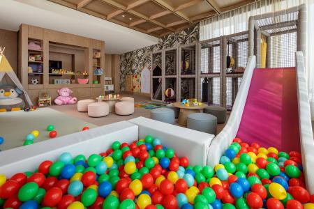 Avani Palm View Dubai & Suites - 8