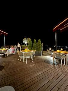 Boutique La Roche - 52