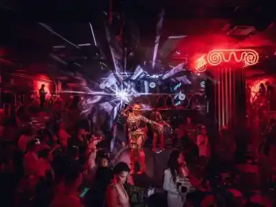 Five Jumeirah Village - 92